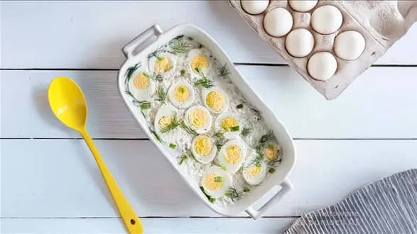 Jajka w sosie tatarskim