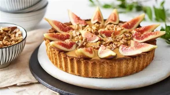 Tarta z masą krówkową i figami