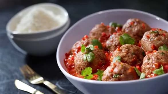 Pulpeciki wieprzowo-wołowe w sosie azjatyckim