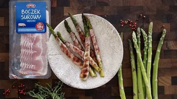 Szparagi w boczku