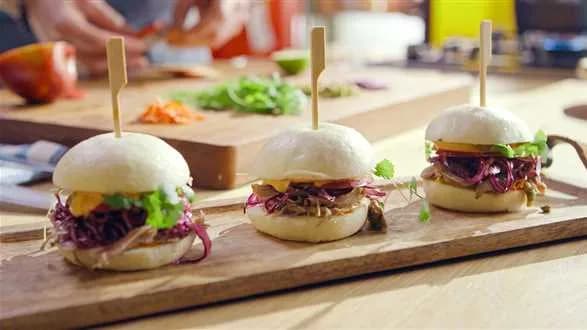 Wielkopolski street food – pyzy z kaczką