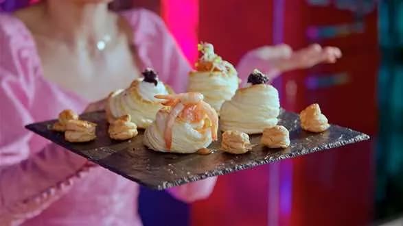 Vol-au-vent z nadzieniem z serka śmietankowego