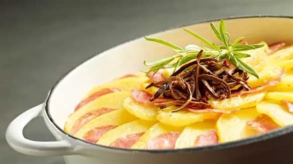 Kresowa zapiekanka ziemniaczana z grzybami