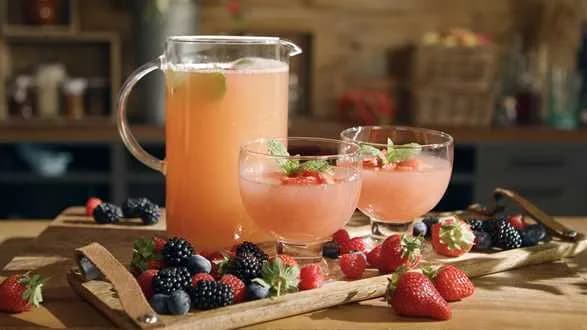 Lubelski napój żniwny z rabarbaru