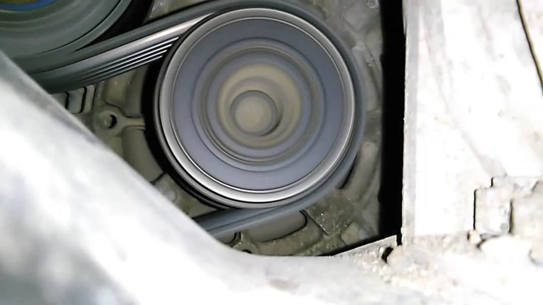 Uszkodzone sprzęgło jednokierunkowe alternatora objawy, które musisz znać Uszkodzone sprzęgło jednokierunkowe alternatora objawy, które musisz znać