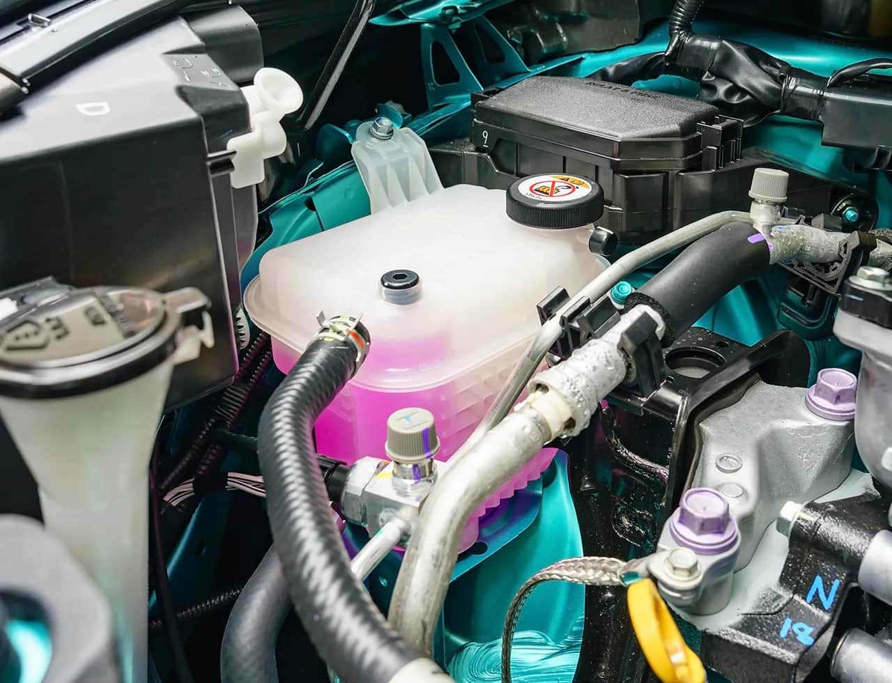 Jaki płyn do chłodnicy Ford Mondeo MK4? Wybierz najlepszy i uniknij problemów