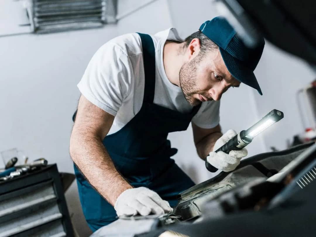 Jak odpowietrzyć sprzęgło hydrauliczne - uniknij problemów z jazdą