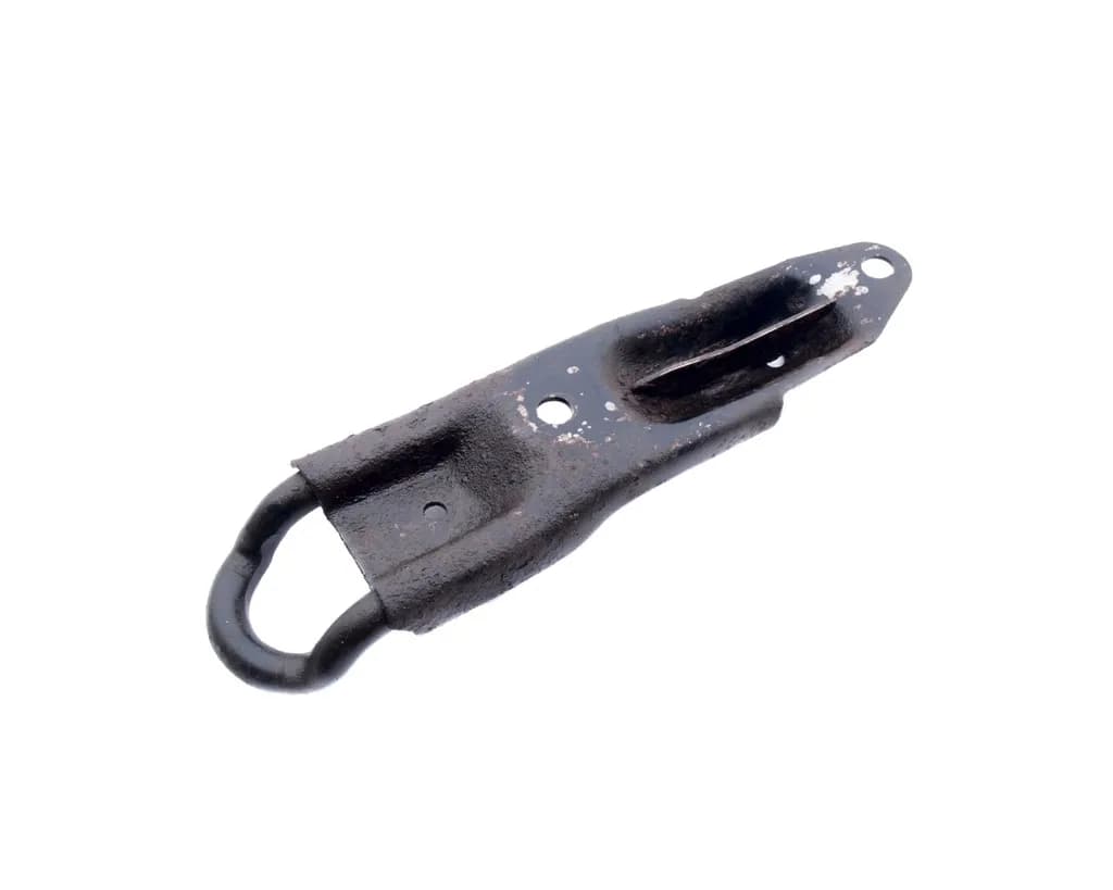 Gdzie jest zaczep do holowania w Toyota Avensis - lokalizacja i różnice