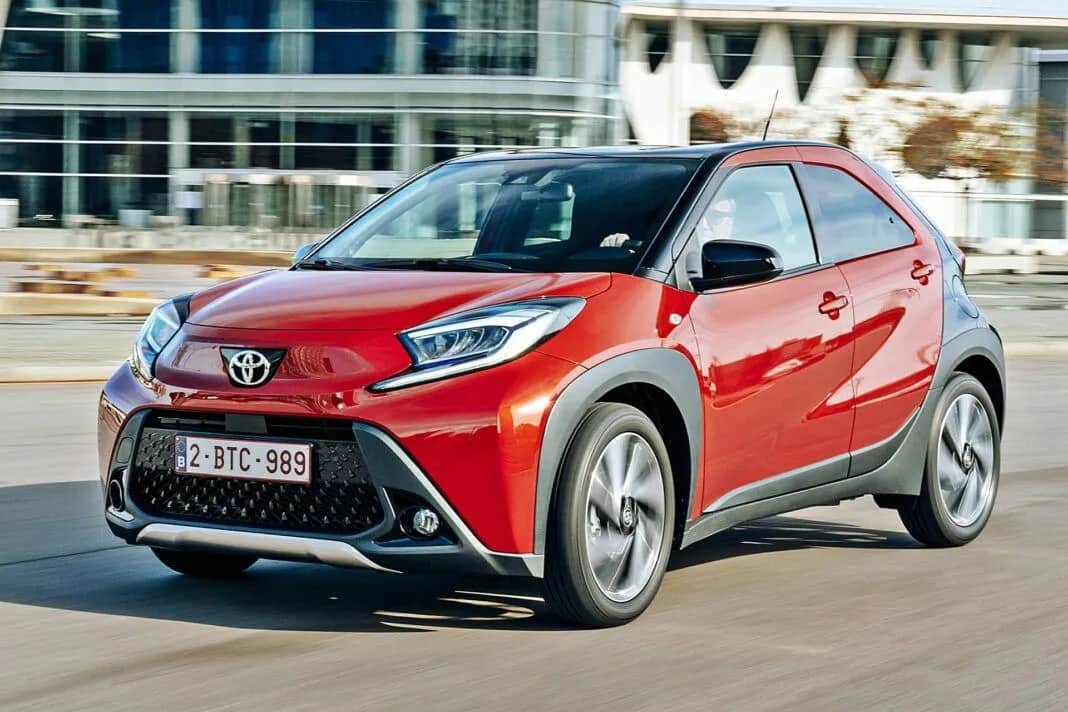 Ile kosztuje Toyota Aygo? Sprawdź ceny nowych i używanych modeli teraz!